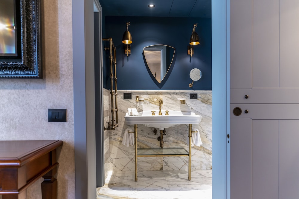 Pool Premium Suite - Photo 13