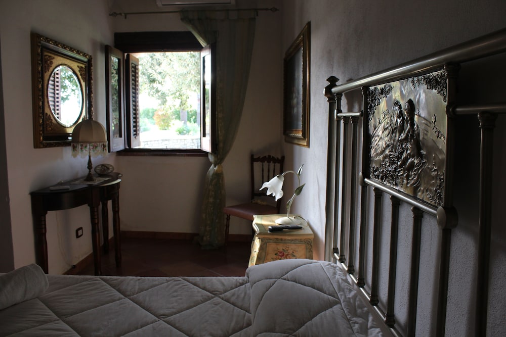 Traditional Double Room photo 2