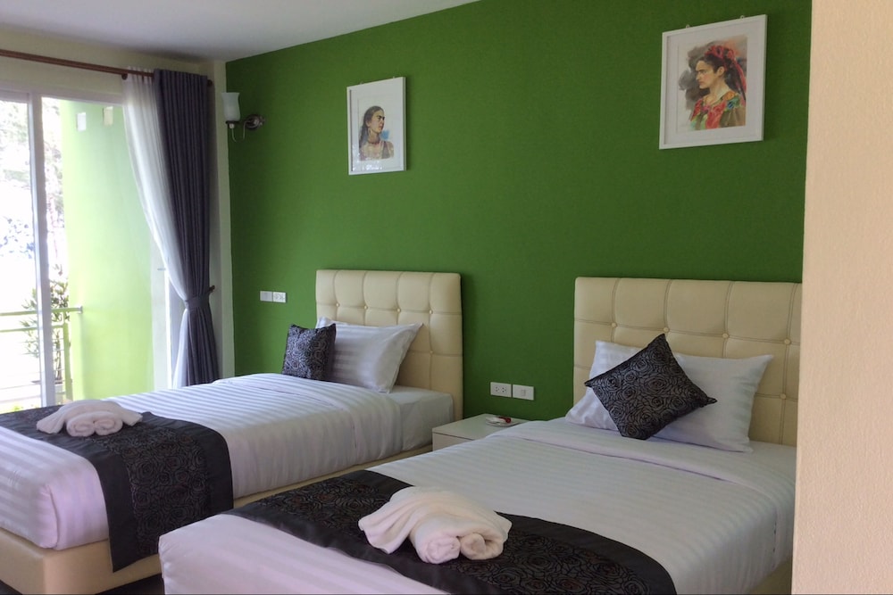 Standard Room photo 3