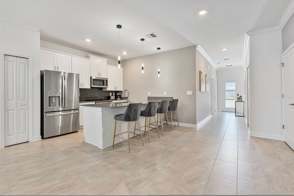 Brand New Home 5 Bedrooms 4 Baths At Storey Lake, Photo 40