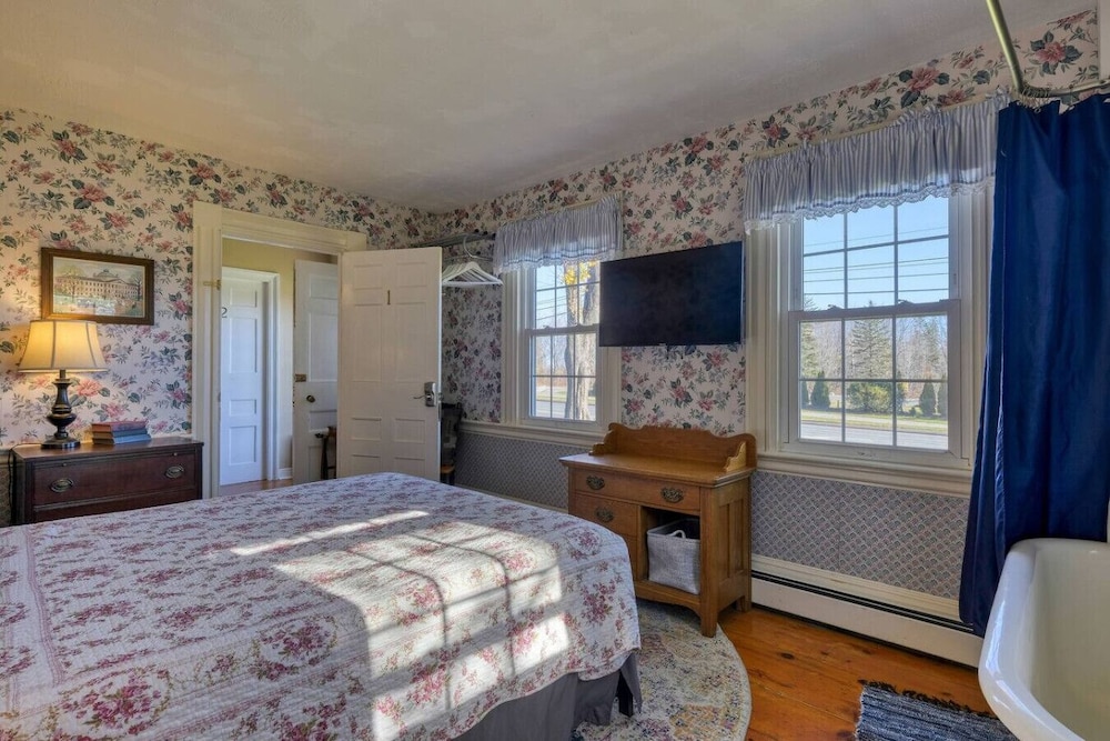 Room photo 2