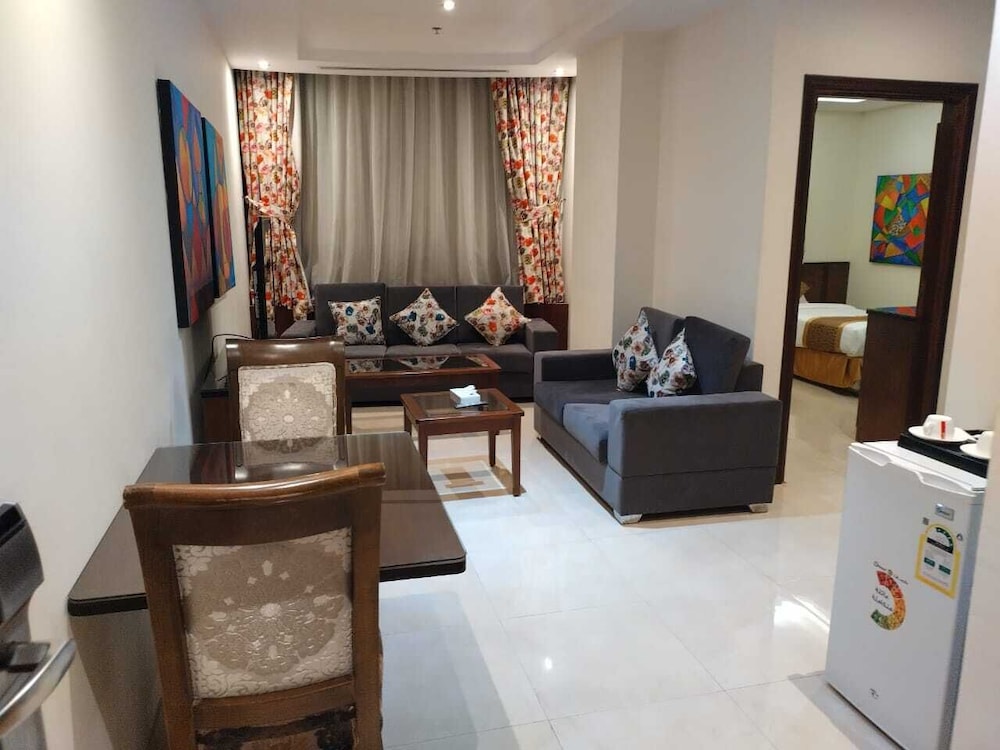 Deluxe Double Room - Photo 15