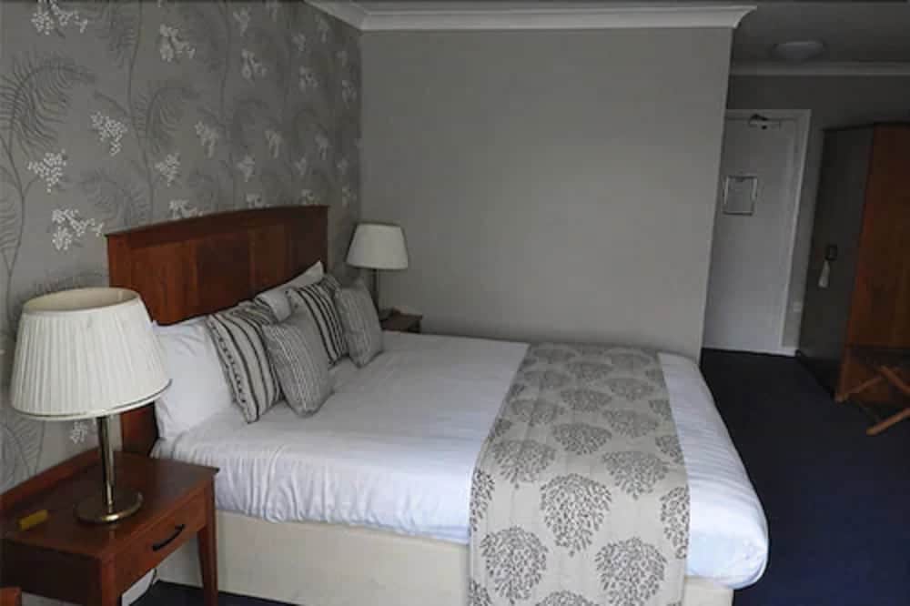 Standard Room, 1 Double Bed - Photo 4