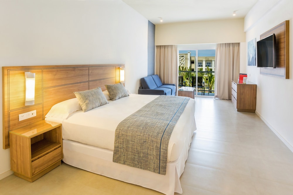 Superior Double Room (B2C-US)