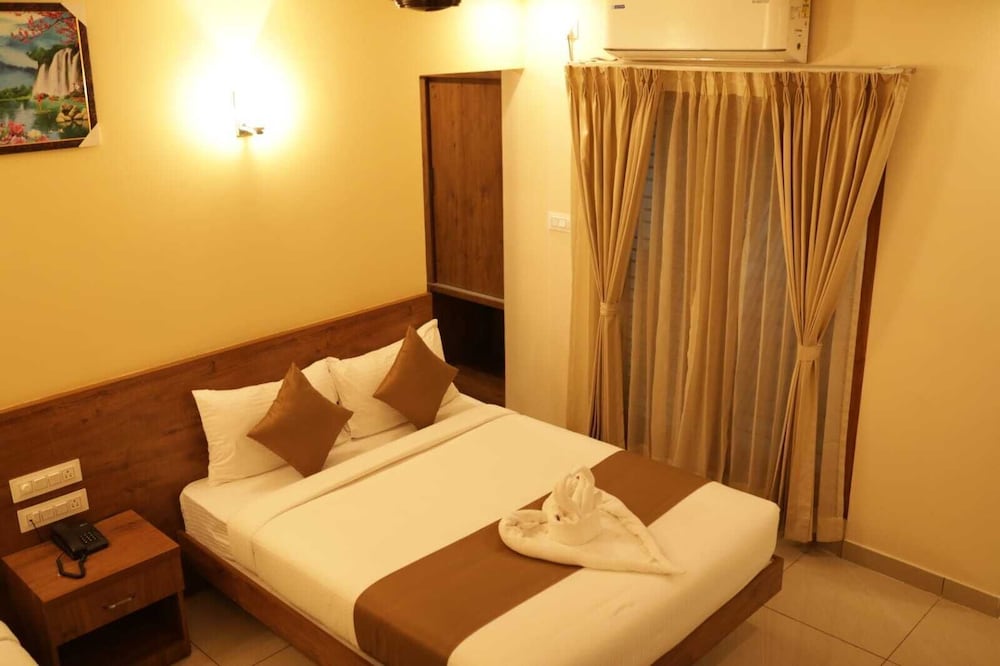 Deluxe Double Room photo 2