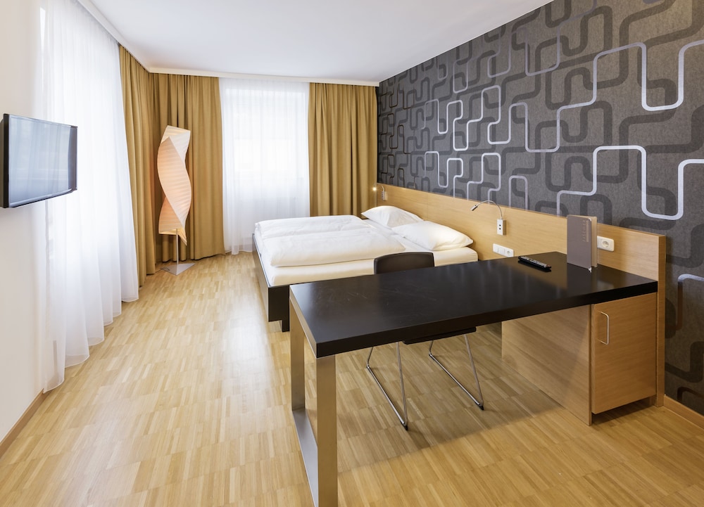 Superior Double Room, 1 Queen Bed photo 3