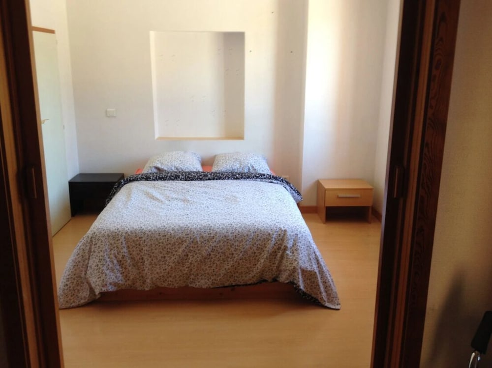 Basic Apartment, Mountain View