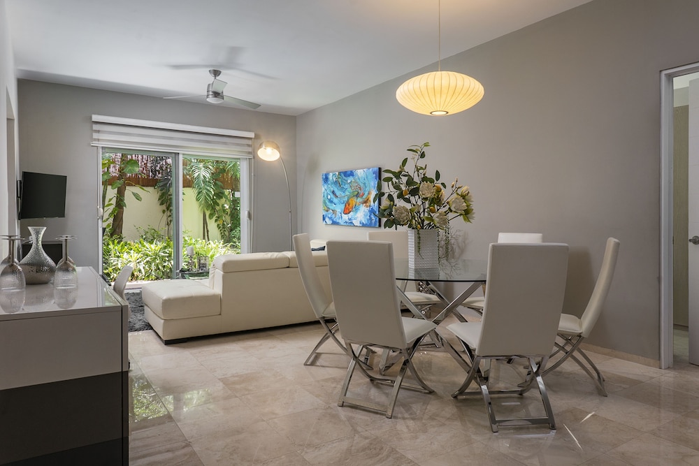 Premium Apartment