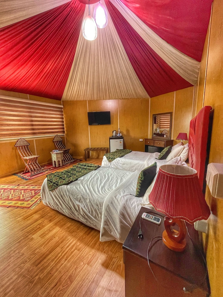 Deluxe Triple Room - Photo 2
