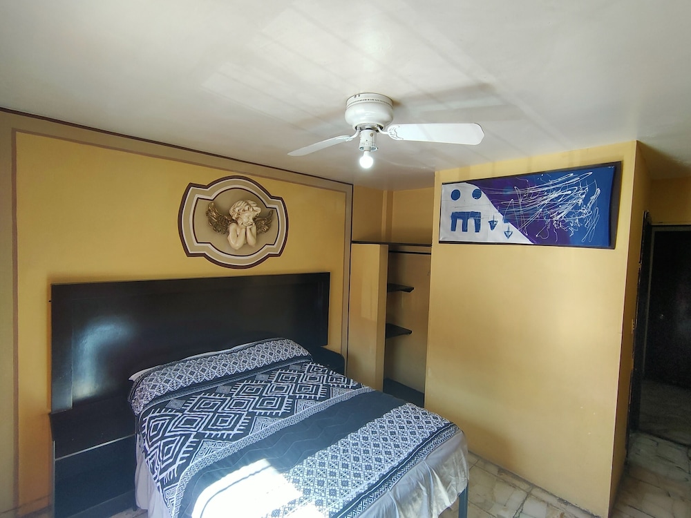 Standard Room photo 1
