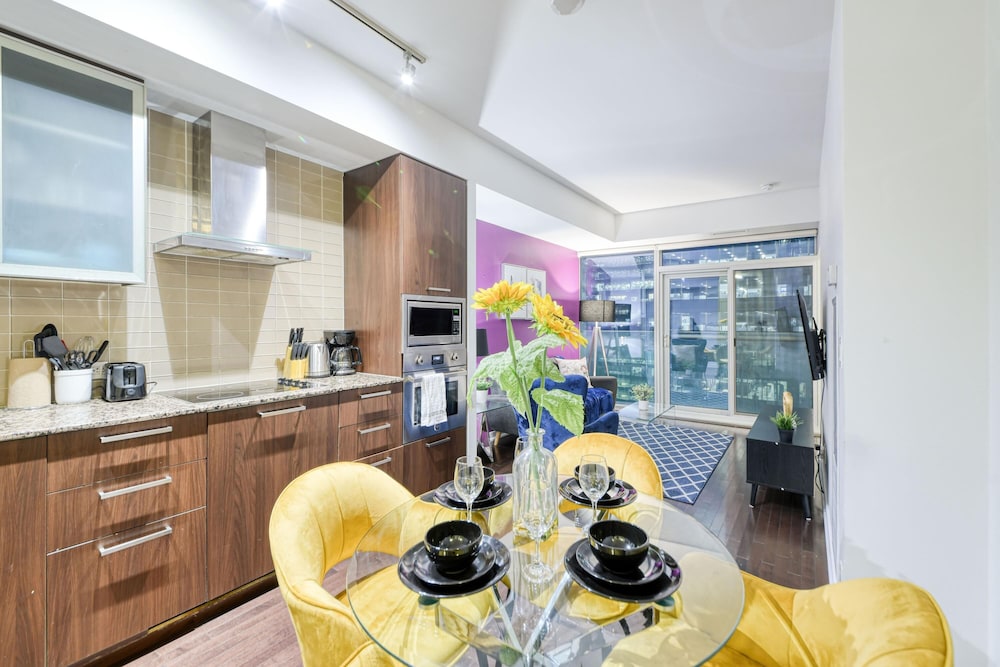 Premium Apartment thumbnail 5