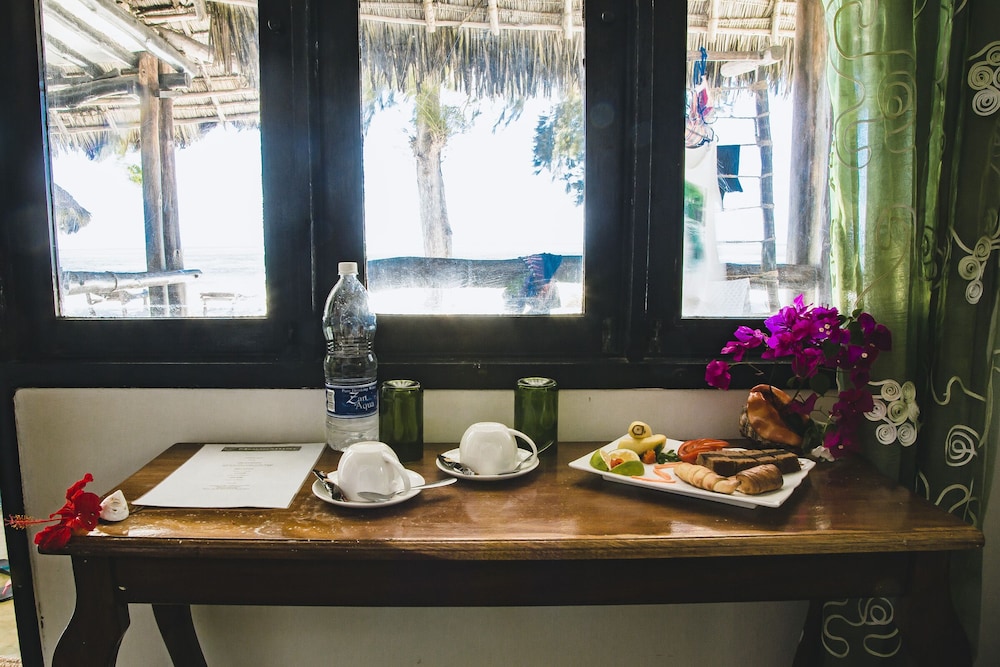 Bungalow, 1 King Bed, Patio, Oceanfront