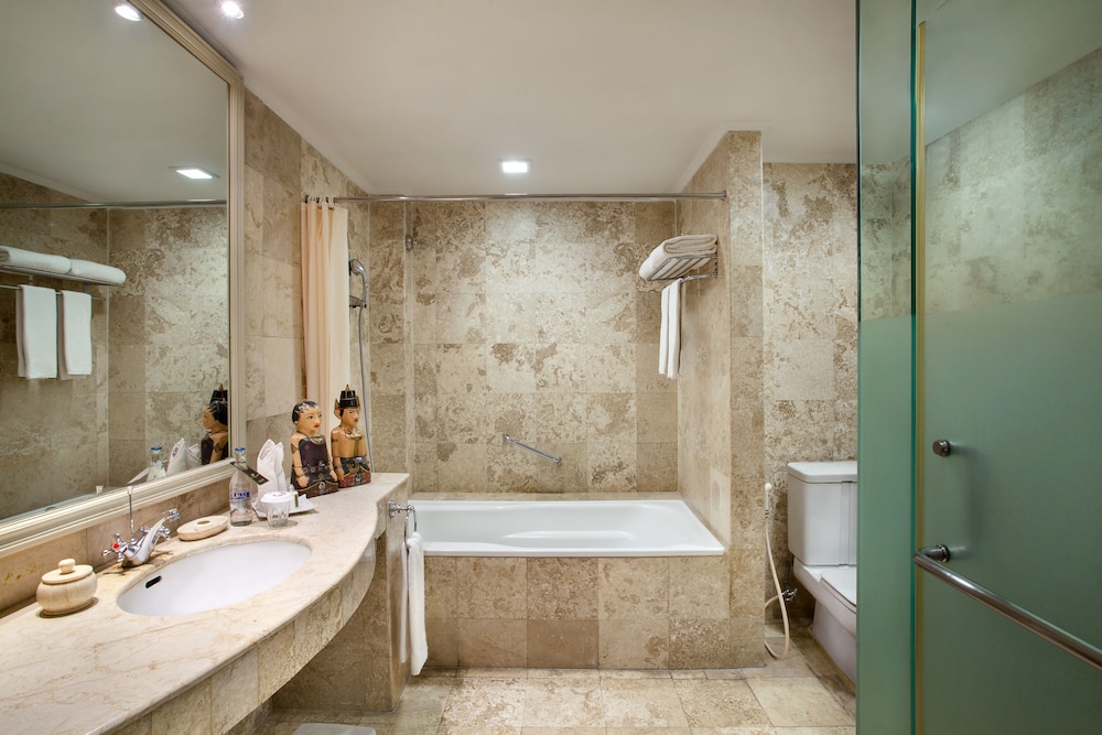 Executive Room, 1 King Bed (Phoenix) - Photo 5