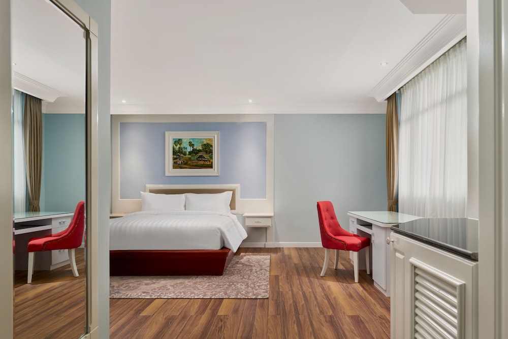 3 Bedroom Executive Suite