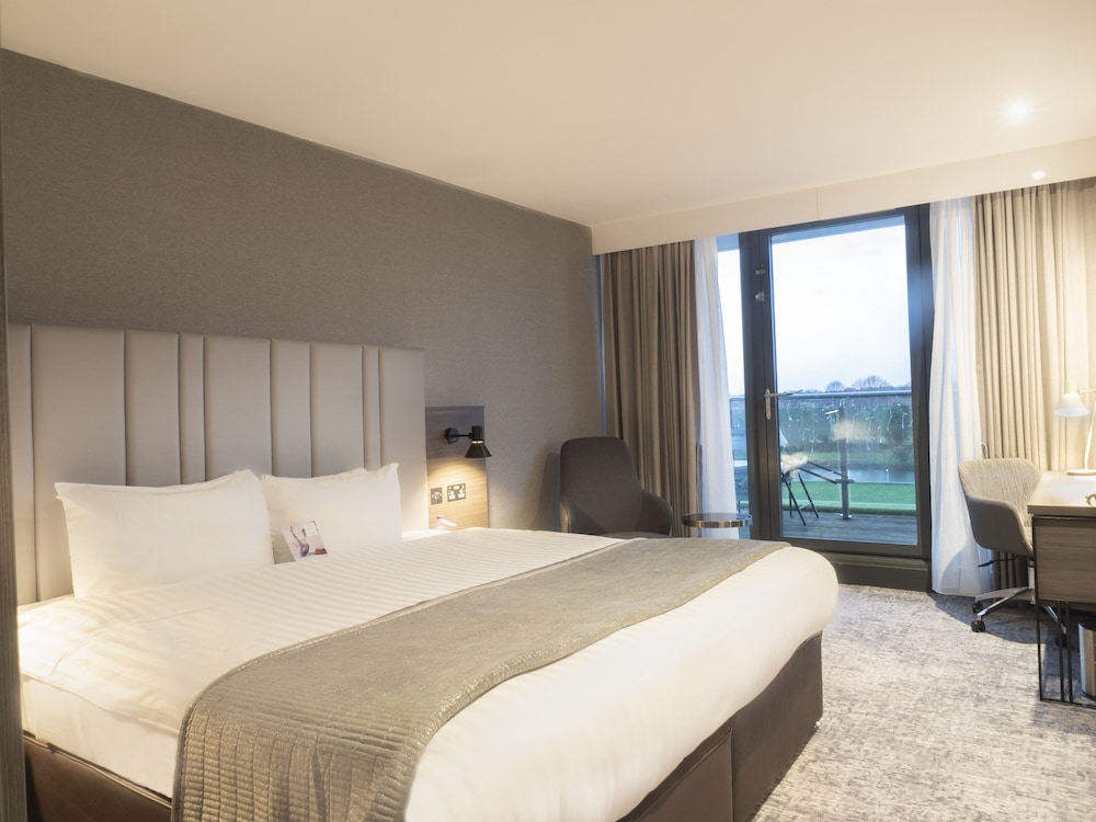 Standard Room, 1 Double Bed, Accessible - Photo 1