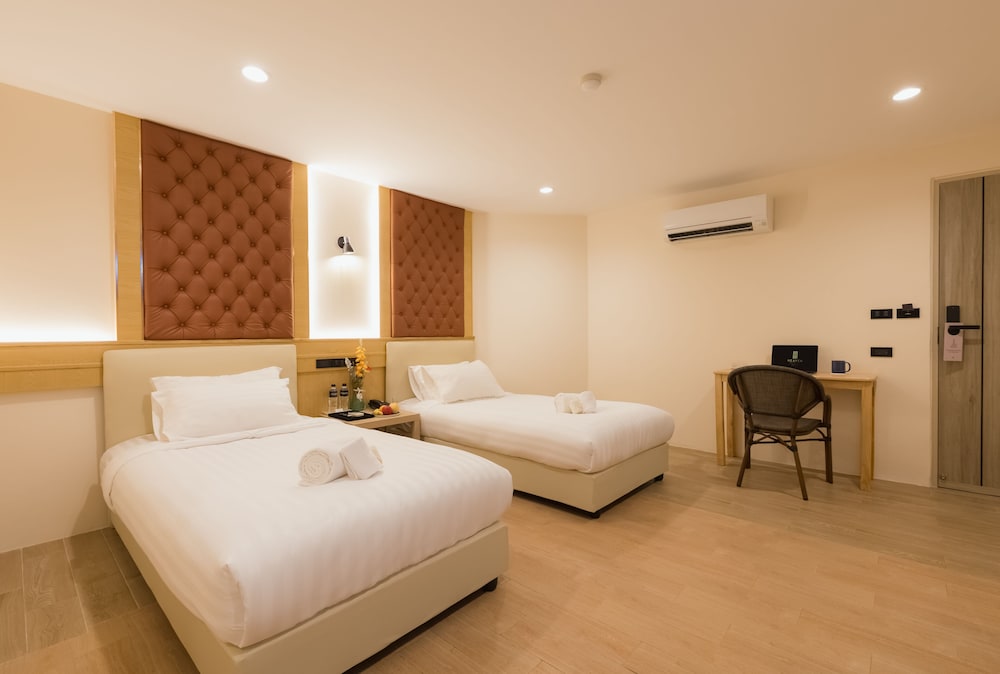 Superior Twin Room, 2 Twin Beds, Non Smoking