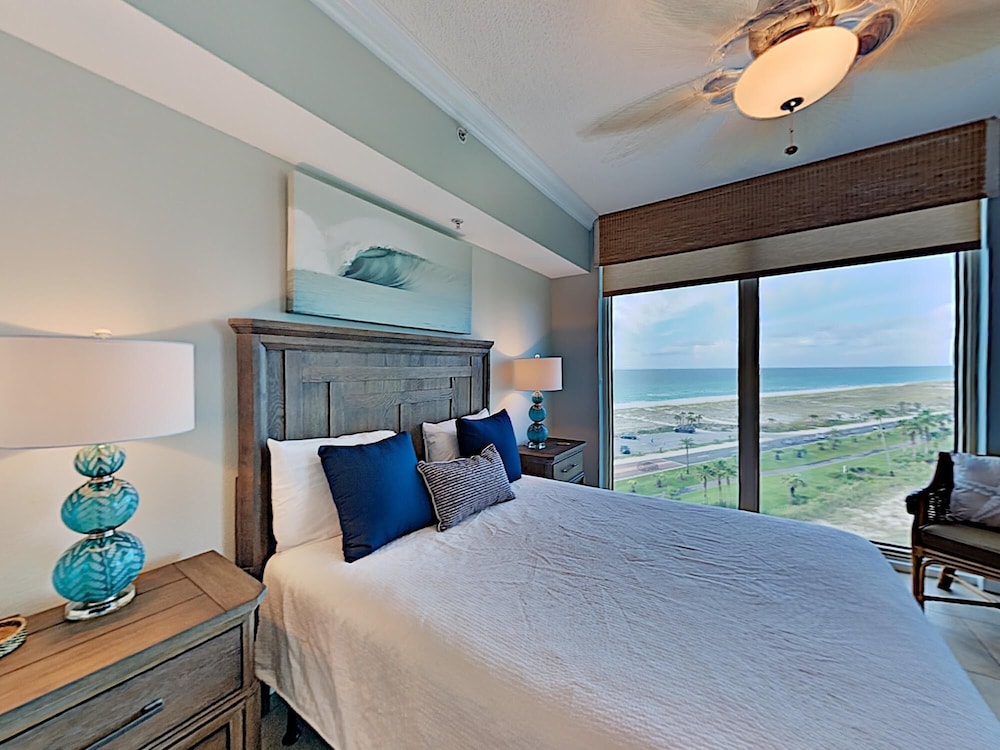 Condo, Multiple Beds, Balcony, Ocean View (#1-702 - No Pets) photo 1
