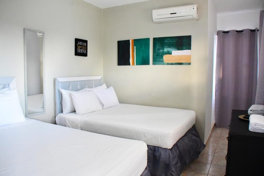 Family Double Room, 2 Queen Beds, Balcony, Bay View