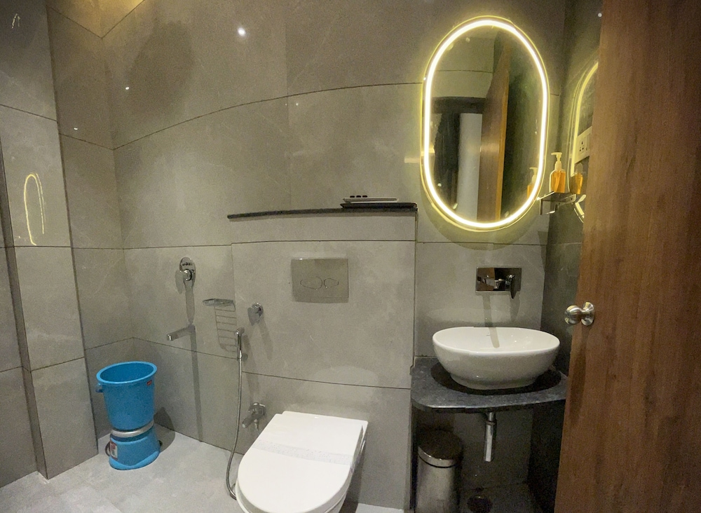 Luxury Room - Photo 3