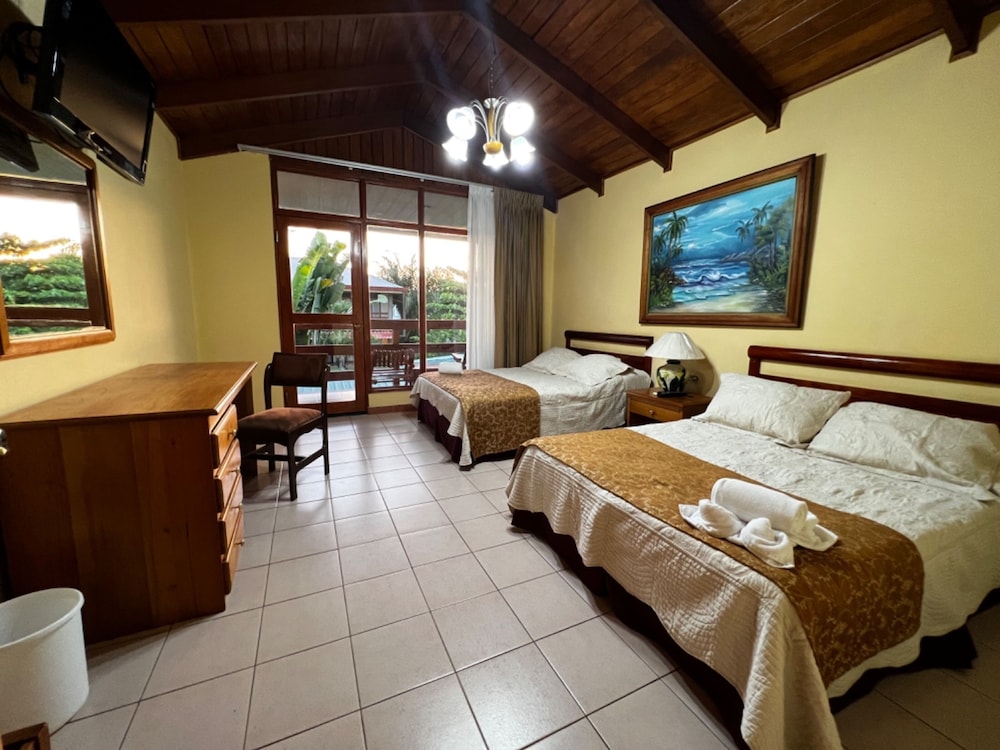 Family Villa photo 2