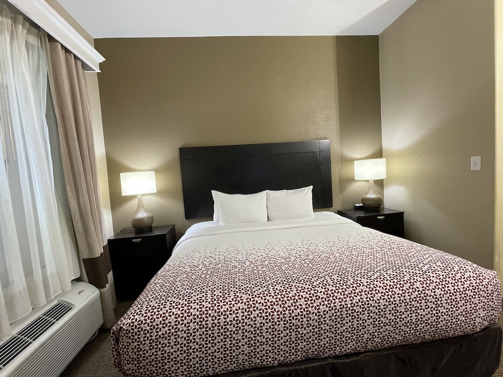 Deluxe Room, 1 King Bed