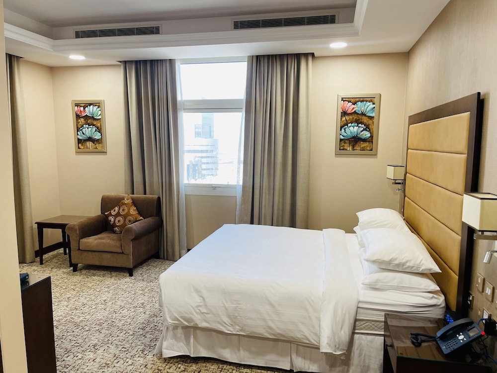 Standard King Room