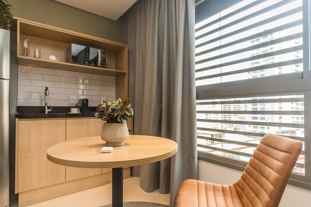 Deluxe Studio Suite - Photo 22