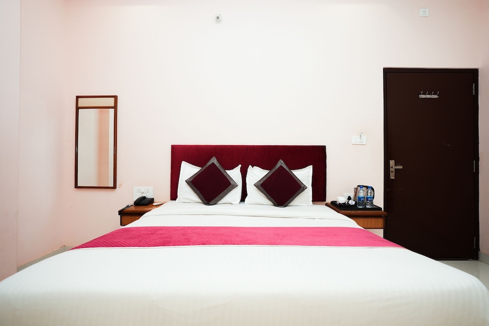 Superior Room - Photo 11
