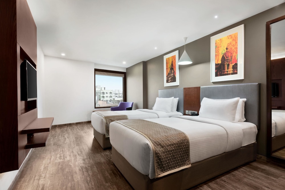 Premier Room, 2 Twin Beds, Smoking