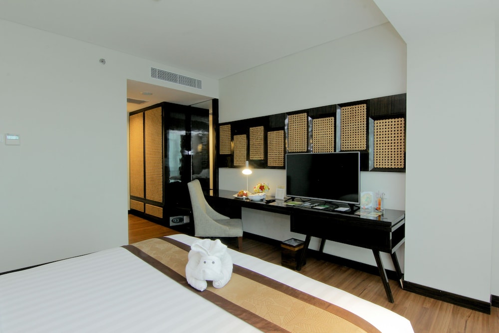 Executive Suite photo 3