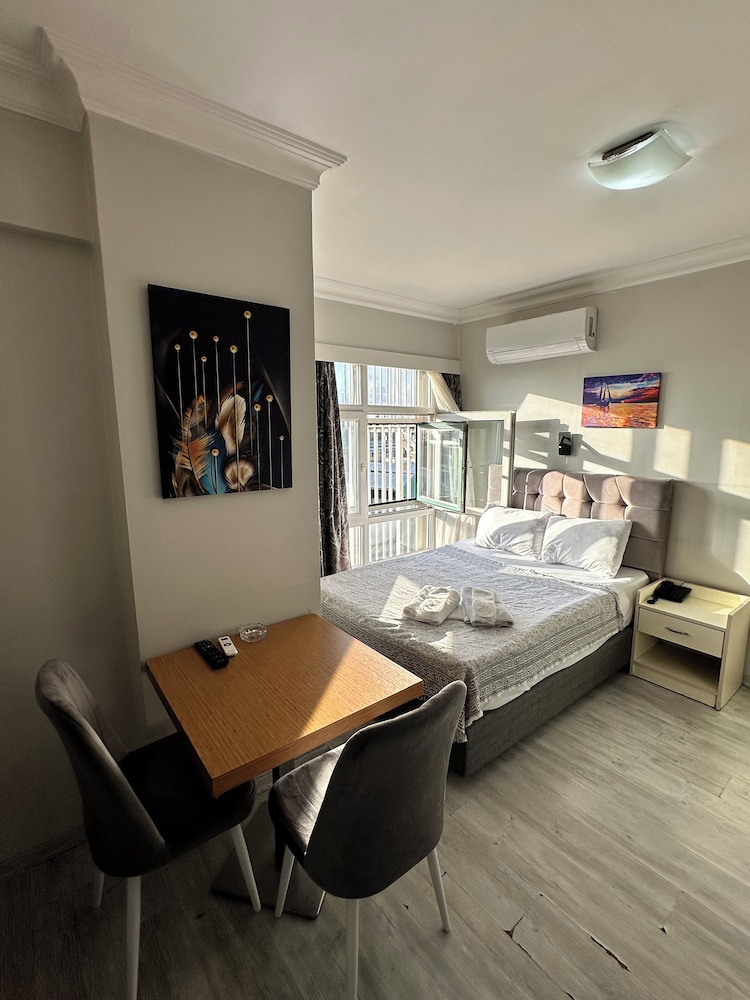 Standard Double Room photo 1