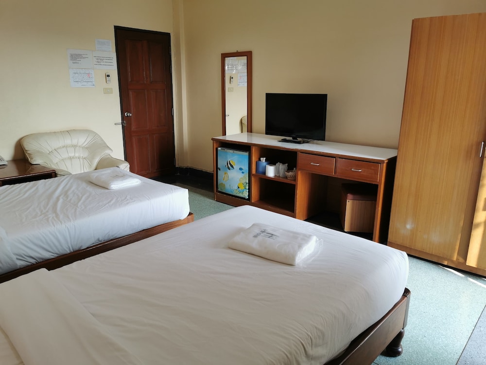 Standard Twin Room, 2 Twin Beds, Balcony photo 1