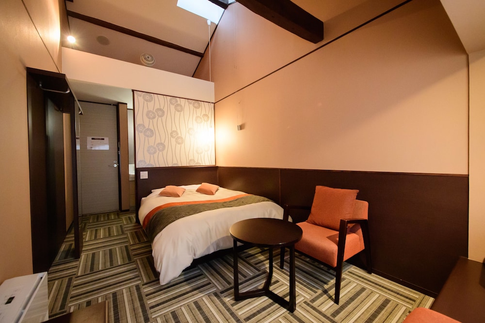 Modern Japanese Double Room with Shared Hot Spring Access, Non-Smoking