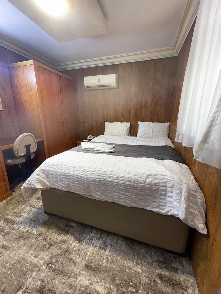 Standard Double Room photo 2