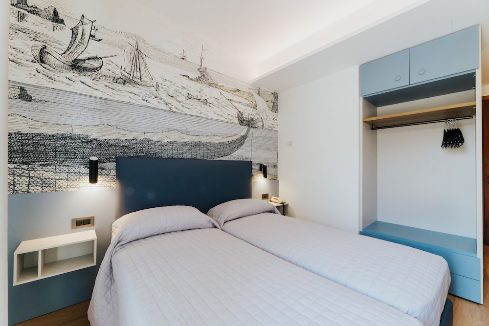 Superior Twin Room photo 3