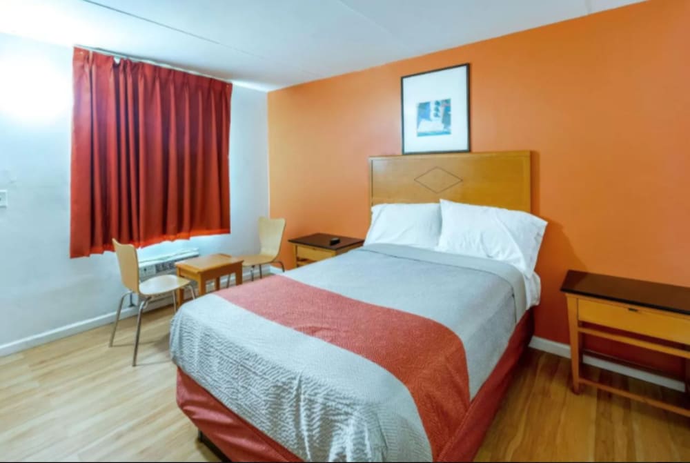Basic Double Room Single Use photo 3