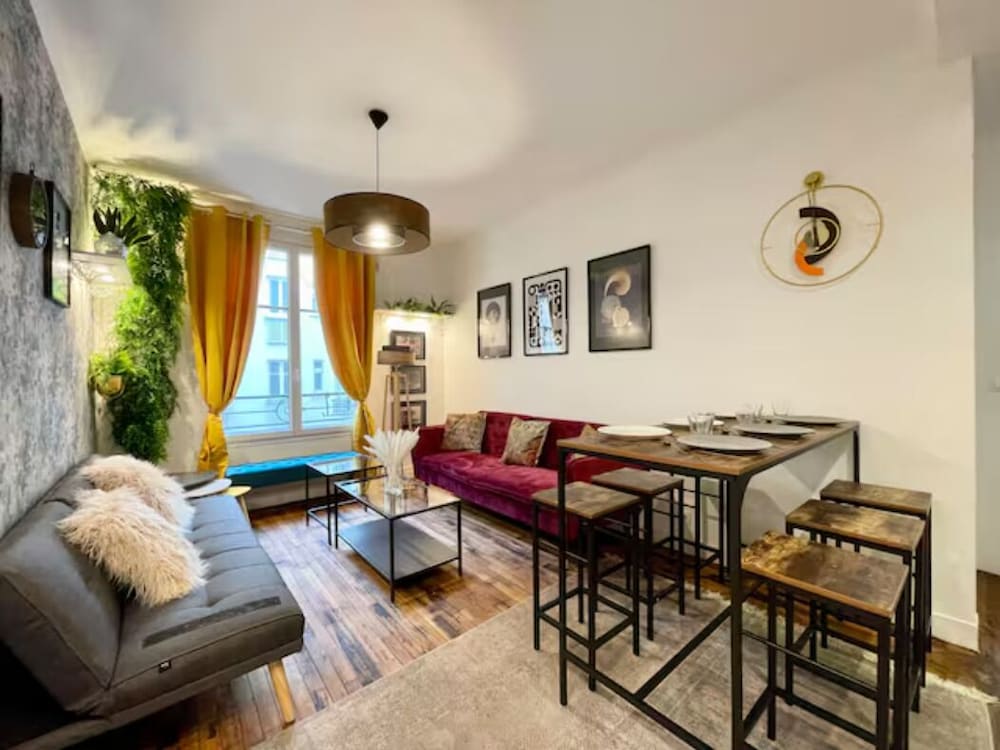 Deluxe Apartment photo 2