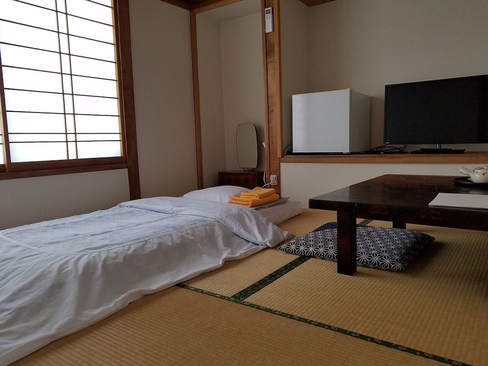 Basic Single Room