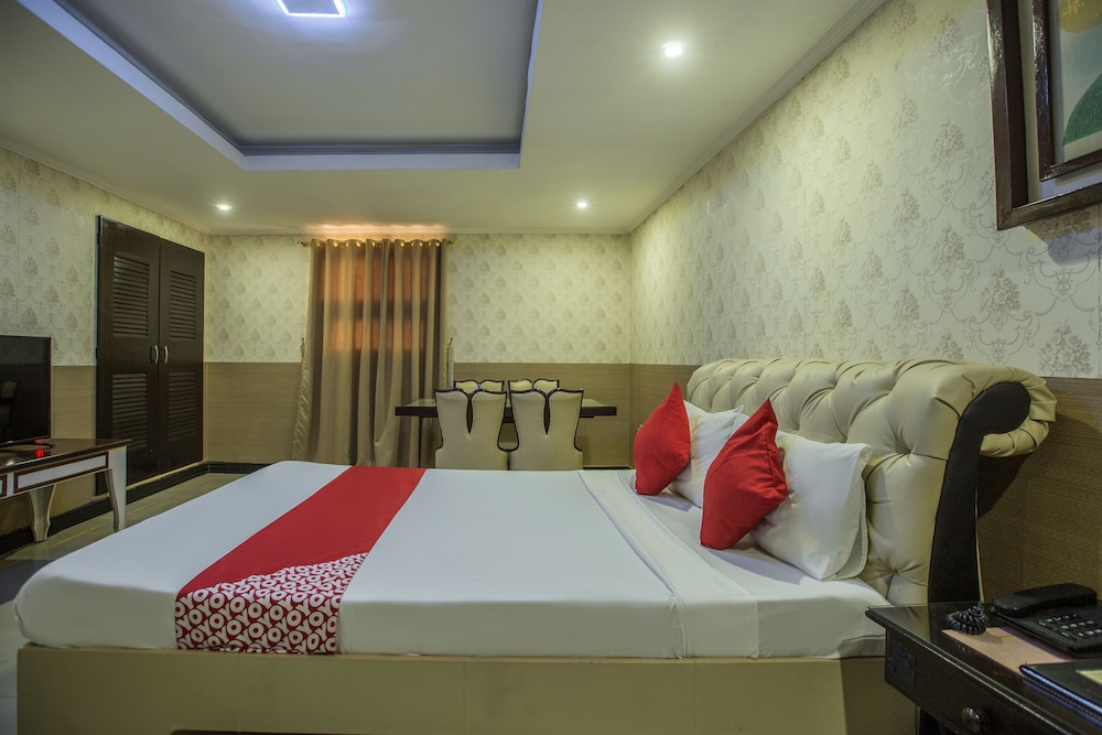 Suite, 1 Double Bed photo 2