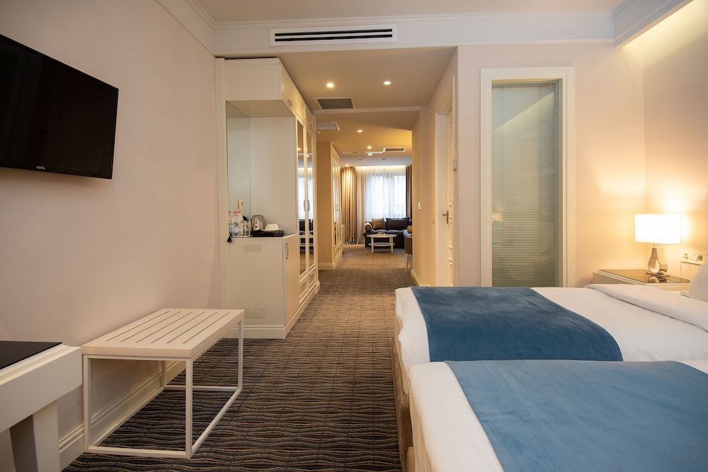 Suite photo 1