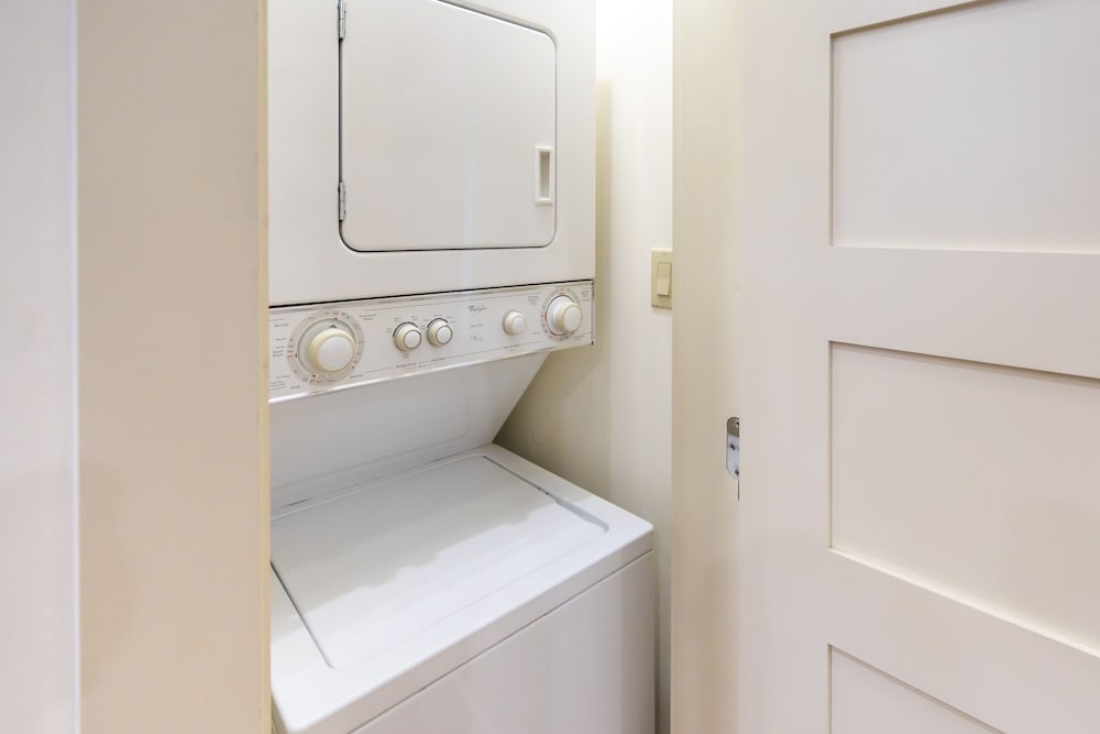 Deluxe Apartment (Flat Four) photo 2