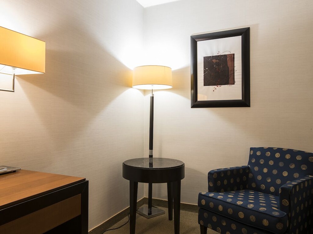 Superior Double or Twin Room - Photo 3