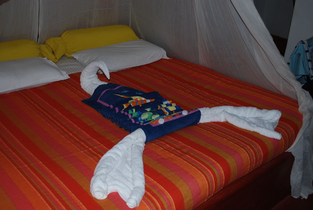 1 Bedroom Cottage Suite - Photo 4