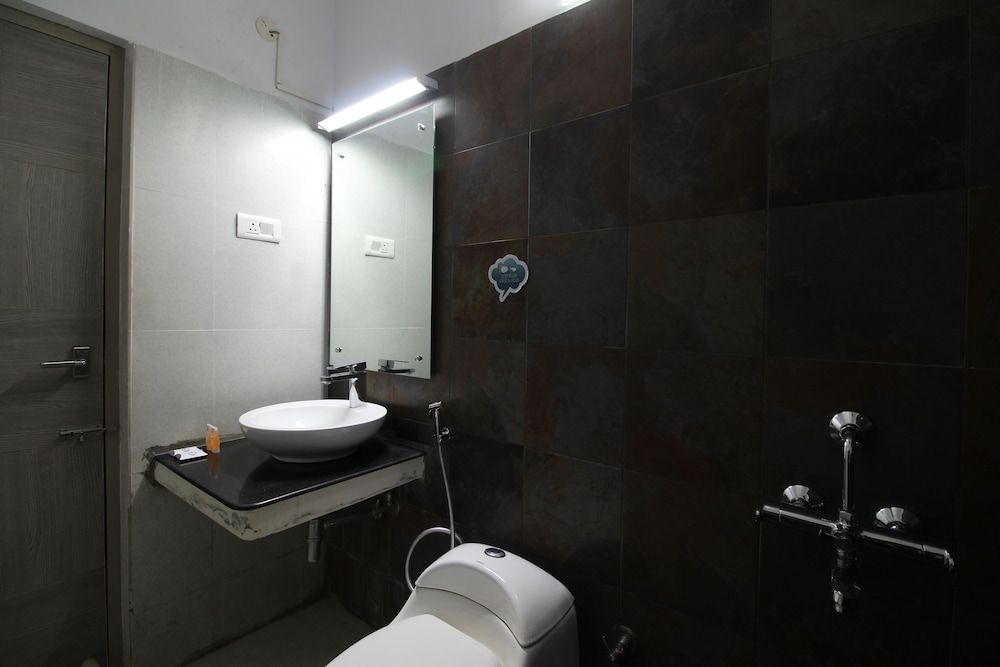 Luxury Villa, 2 Bedrooms, Mountain View photo 3