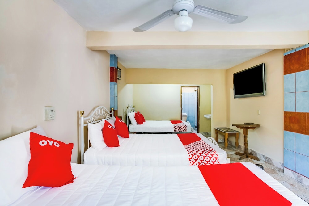 Family Triple Room, Multiple Beds photo 3