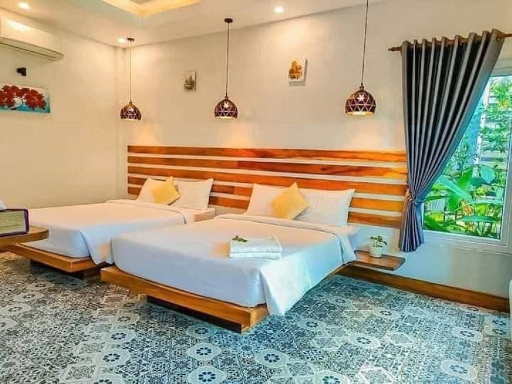 Deluxe Suite Double Bed Mountain Balcony
