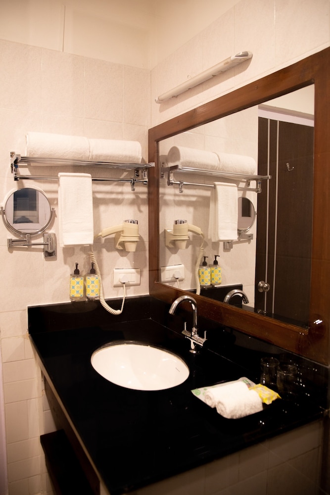 Superior Double Room - Photo 2
