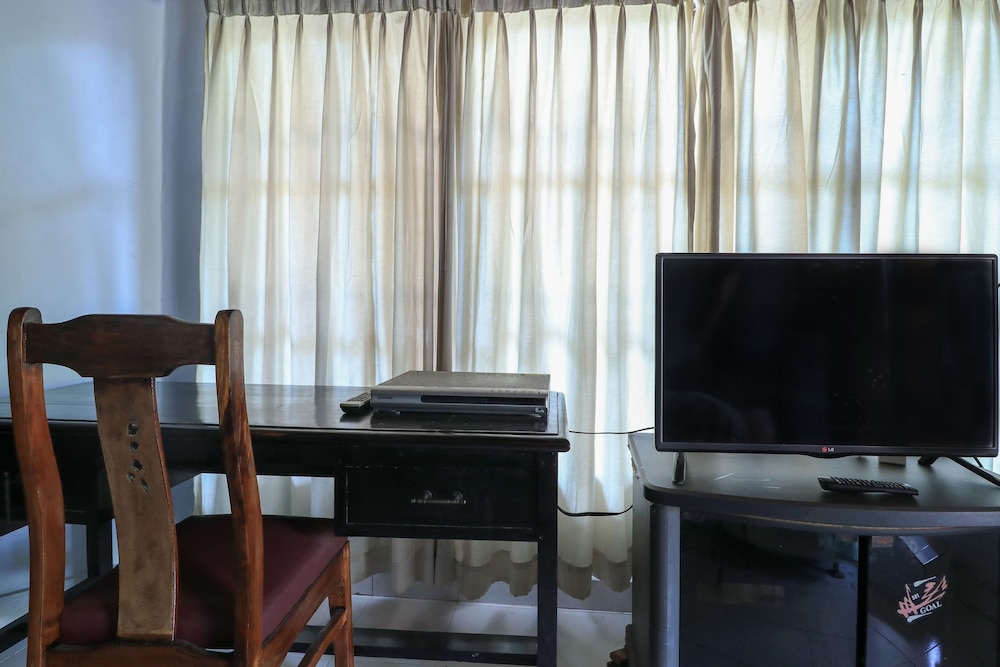 Family Apartment, Multiple Beds, Garden View, photo 6