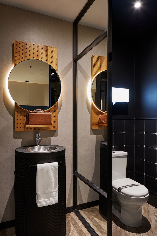 Standard Room (S) - Photo 7