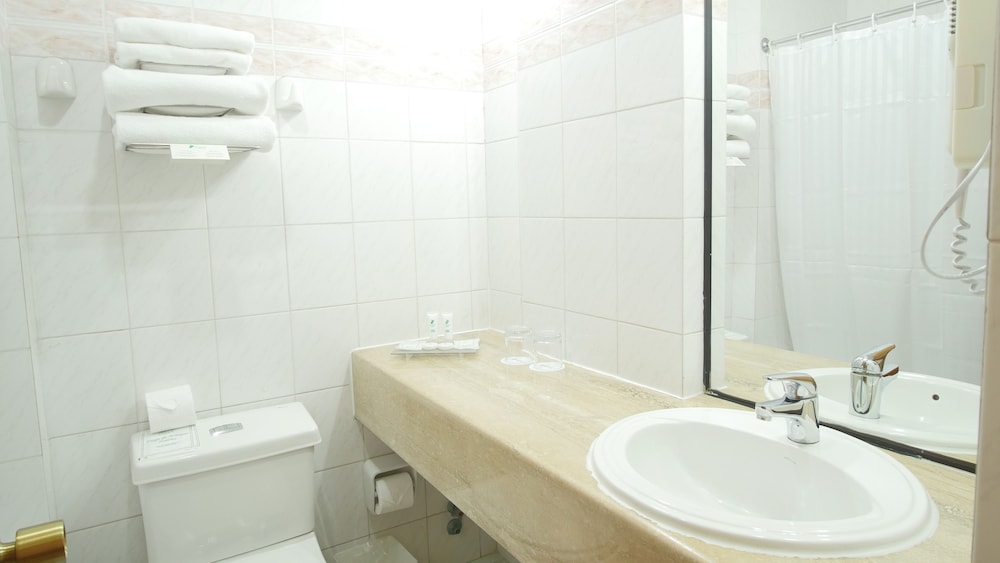 Standard Room - Photo 5